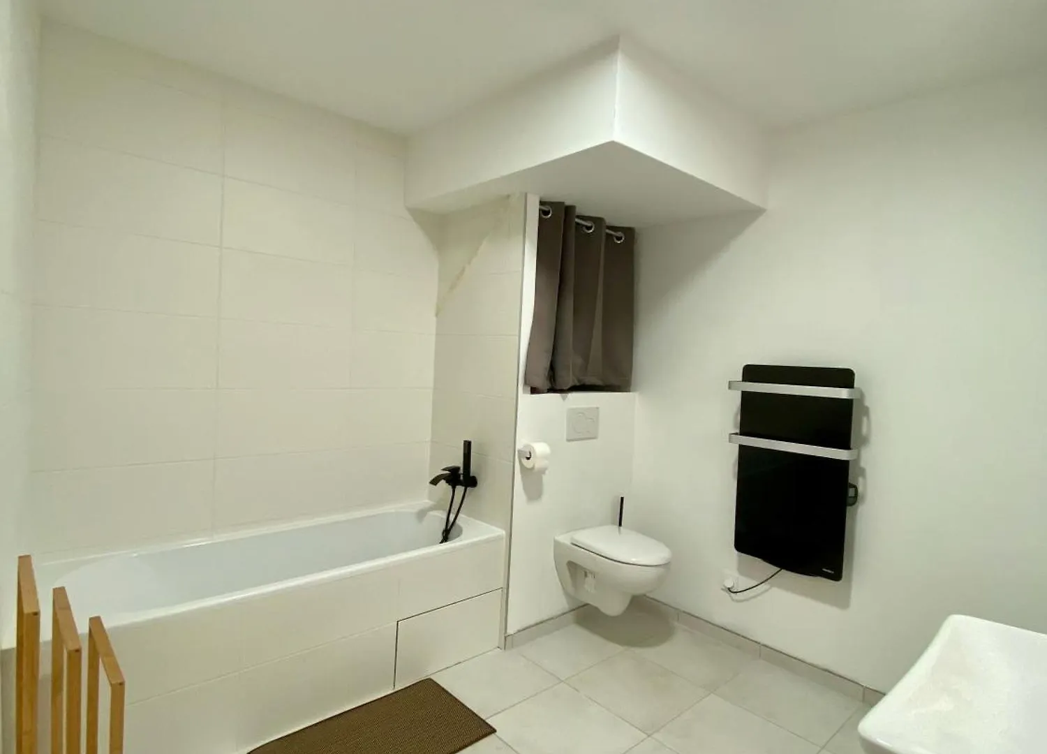 La Ressource Malix, Spa, Panoramic View, Spacious Tenay Holiday home